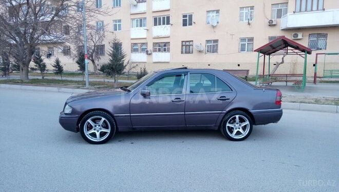 Mercedes C 180 1996, 380,000 km - 1.8 l - Bakı
