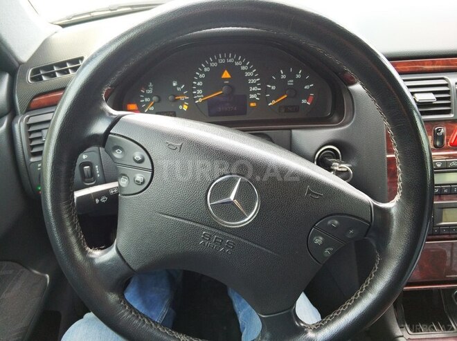 Mercedes E 220 2000, 319,990 km - 2.2 l - Gəncə