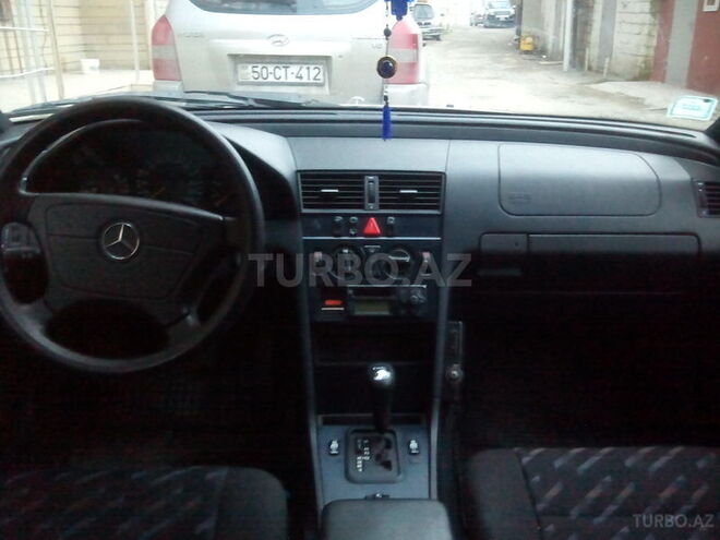 Mercedes C 180 1998, 1,998 km - 2.0 l - Bakı