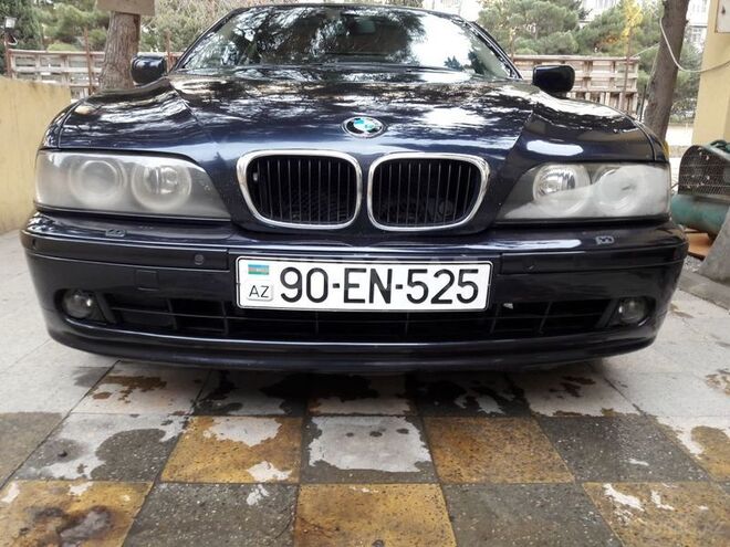 BMW 525 2001, 310,000 km - 2.5 l - Bakı