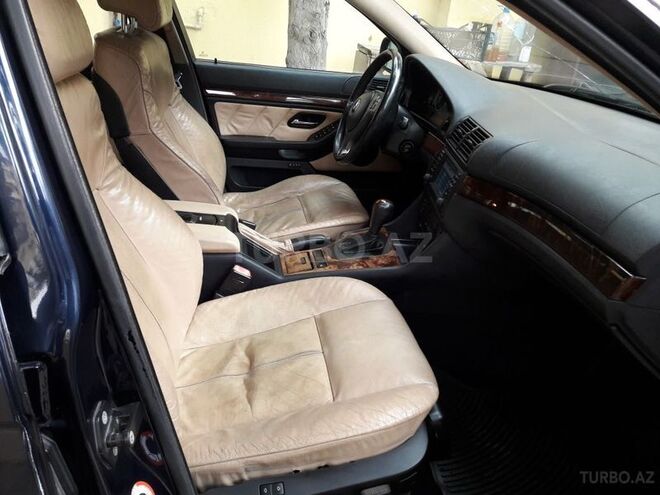 BMW 525 2001, 310,000 km - 2.5 l - Bakı