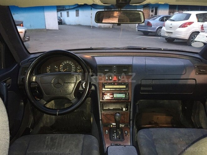 Mercedes C 200 1999, 35,000 km - 2.0 л - Bakı