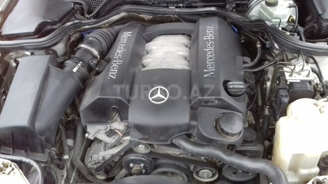 Mercedes E 240 1998, 374,278 km - 2.4 l - Şamaxı