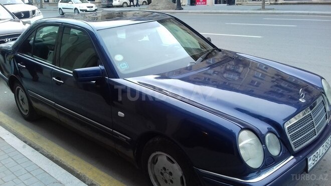 Mercedes E 230 1996, 215,382 km - 2.3 l - Bakı