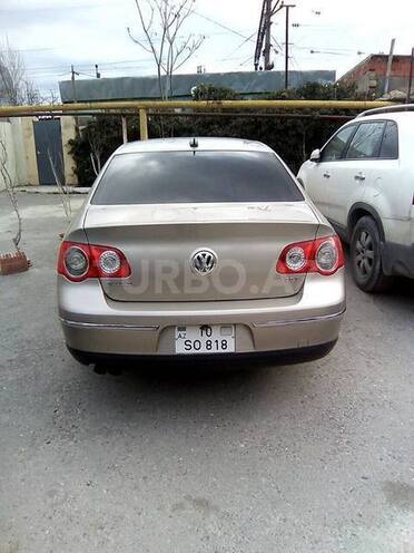 Volkswagen Passat 2005, 175,000 km - 2.0 l - Bakı