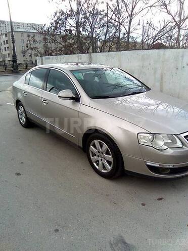Volkswagen Passat 2005, 175,000 km - 2.0 l - Bakı