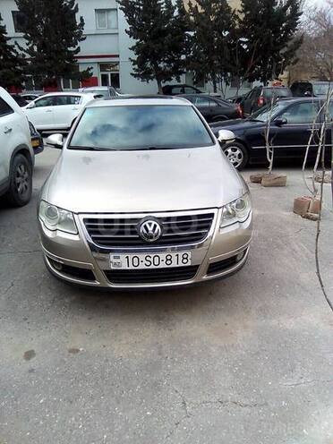 Volkswagen Passat 2005, 175,000 km - 2.0 l - Bakı