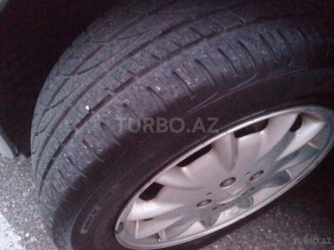 Mercedes E 240 2001, 90,500 km - 2.6 l - Sumqayıt