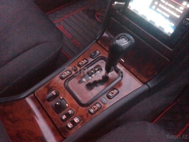 Mercedes E 240 2001, 90,500 km - 2.6 l - Sumqayıt