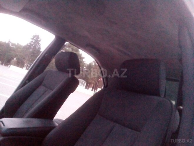 Mercedes E 240 2001, 90,500 km - 2.6 l - Sumqayıt