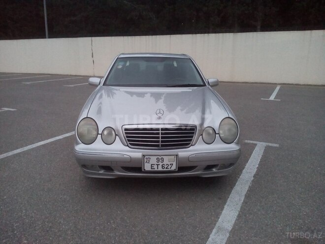 Mercedes E 240 2001, 90,500 km - 2.6 l - Sumqayıt
