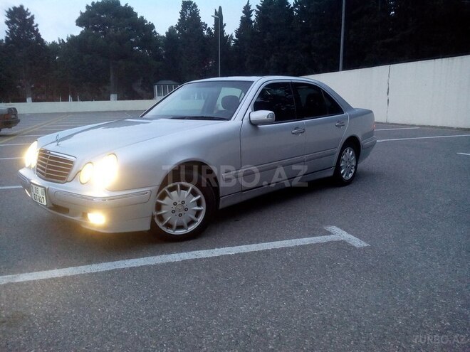 Mercedes E 240 2001, 90,500 km - 2.6 l - Sumqayıt