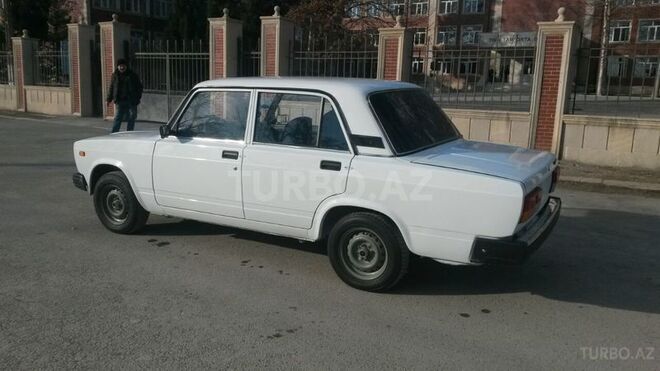 LADA (VAZ) 2107 2009, 47,000 km - 1.6 l - Goranboy
