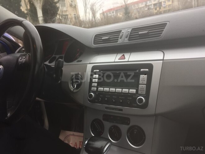 Volkswagen Passat 2009, 179,000 km - 2.0 л - Sumqayıt