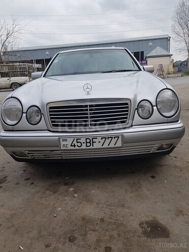 Mercedes E 230 1995, 222,000 km - 2.3 l - Bərdə
