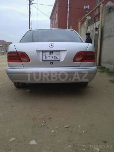 Mercedes E 250 1996, 373,000 km - 2.5 l - Bakı
