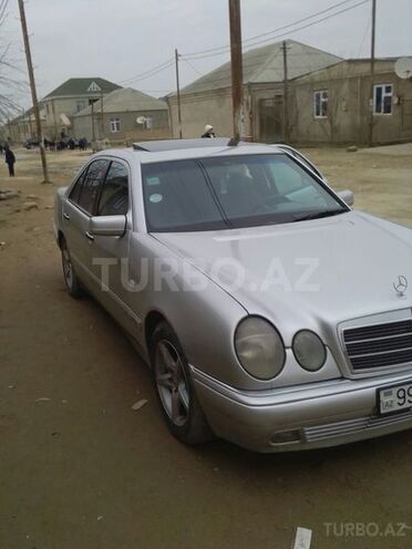 Mercedes E 250 1996, 373,000 km - 2.5 l - Bakı