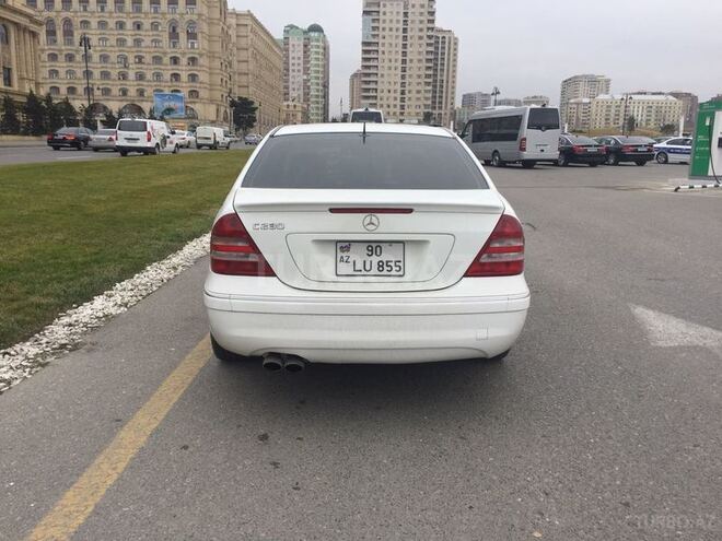 Mercedes C 230 2006, 183,917 km - 2.5 l - Bakı
