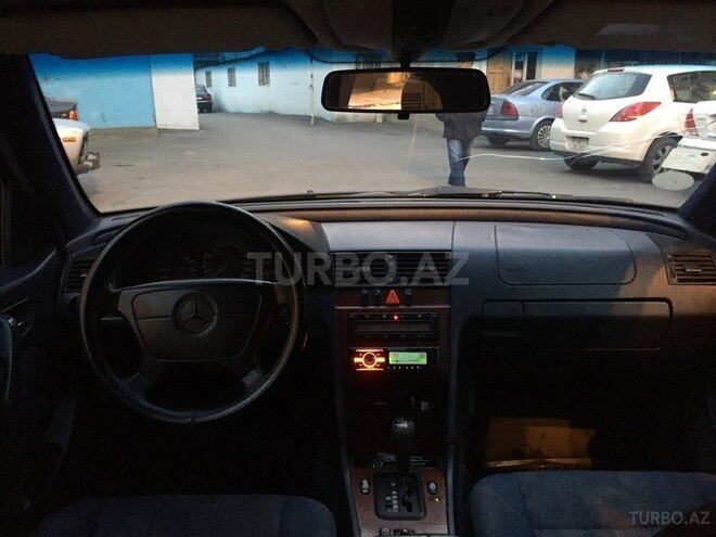 Mercedes C 200 1998, 32,000 km - 2.0 л - Bakı