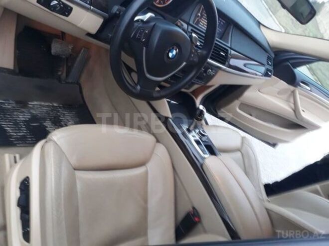 BMW X6 2011, 65,500 km - 4.4 l - Quba