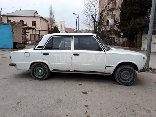 LADA (VAZ) 21011 1984, 300,000 km - 1.3 l - Bakı