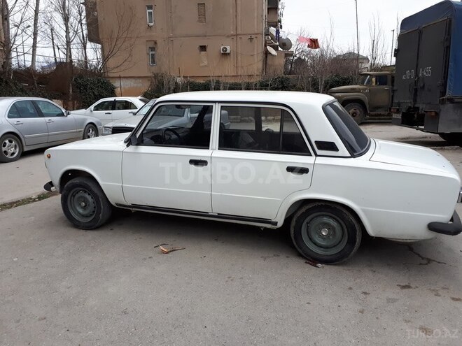 LADA (VAZ) 21011 1984, 300,000 km - 1.3 l - Bakı