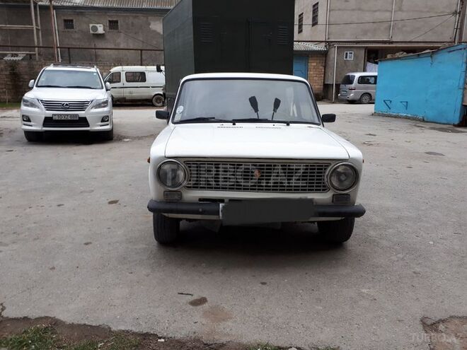 LADA (VAZ) 21011 1984, 300,000 km - 1.3 l - Bakı