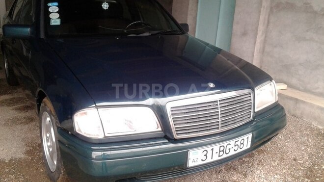 Mercedes C 180 1996, 285,000 km - 1.8 l - İsmayıllı