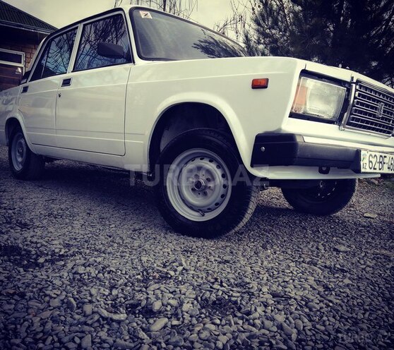 LADA (VAZ) 2107 1997, 850,000 km - 1.6 l - Zaqatala