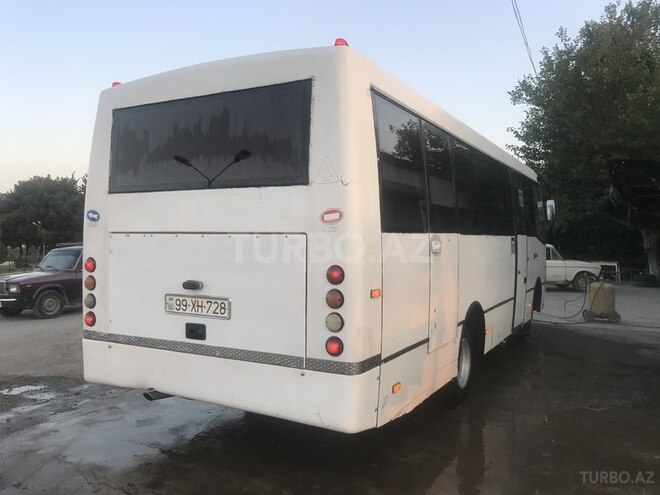 Isuzu Bogdan 2006, 280,000 km - 4.6 l - Şəmkir
