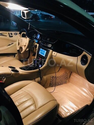 Mercedes CLS 550 2007, 105,000 km - 5.0 l - Bakı