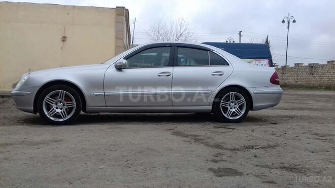 Mercedes E 200 2003, 400,000 km - 0.2 l - Kürdəmir