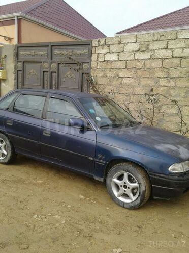 Opel Astra 1995, 100 km - 0.2 l - Bakı