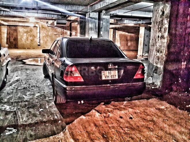 Mercedes C 280 1995, 300,000 km - 2.8 l - Bakı