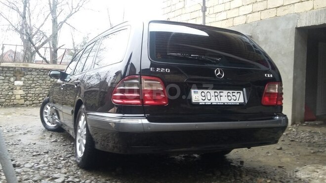 Mercedes E 220 2000, 510,100 km - 2.2 l - Lənkəran