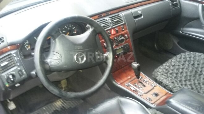 Mercedes E 220 2000, 510,100 km - 2.2 l - Lənkəran