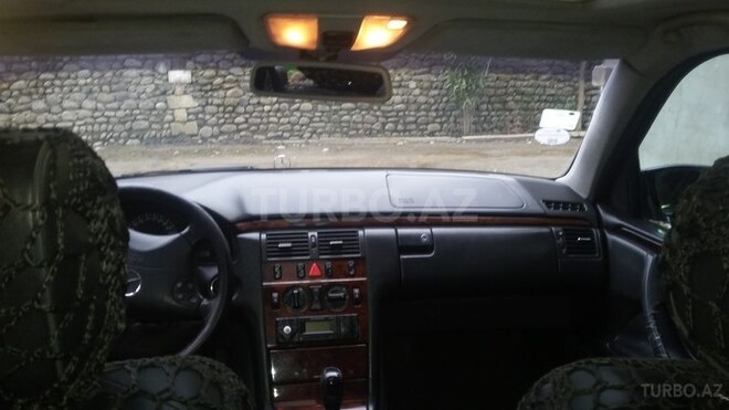 Mercedes E 220 2000, 510,100 km - 2.2 l - Lənkəran