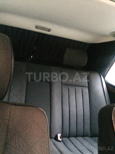 Mercedes E 220 1995, 313,155 km - 2.2 л - Bakı