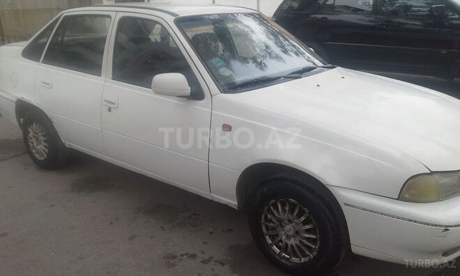 Daewoo Nexia 1997, 300,000 km - 1.5 l - Bakı