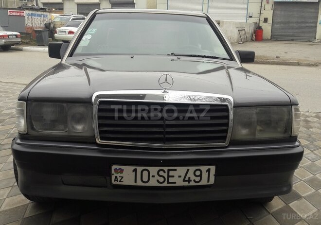 Mercedes 190 1991, 300,000 km - 2.0 л - Sumqayıt