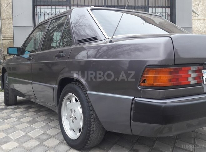 Mercedes 190 1991, 300,000 km - 2.0 л - Sumqayıt