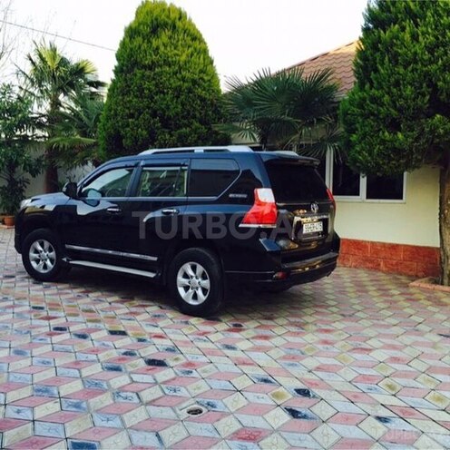 Toyota Prado 2013, 40,000 km - 2.7 l - Beyləqan