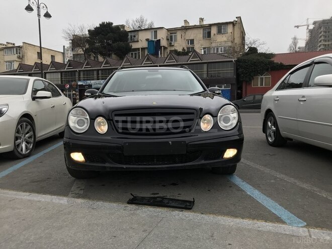 Mercedes E 220 2005, 400,000 km - 2.1 l - Bakı