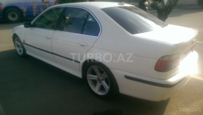 BMW 520 1999, 242,587 km - 2.0 l - Bakı
