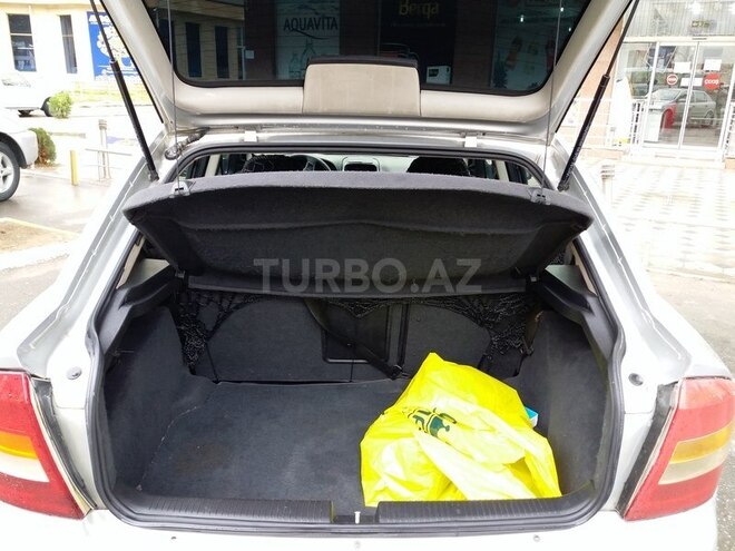 Opel Astra 2001, 24,760 km - 1.6 л - Sumqayıt