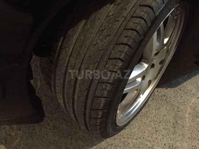 Mercedes E 320 2000, 284,000 km - 3.2 l - Bakı