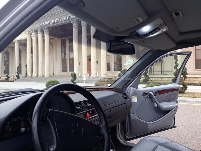 Mercedes C 230 1997, 240,500 km - 2.3 l - Ucar