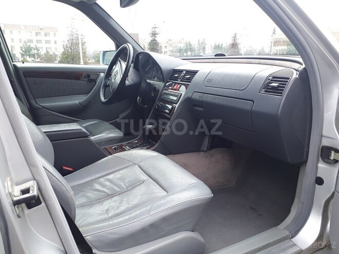 Mercedes C 230 1997, 240,500 km - 2.3 l - Ucar