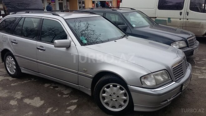 Mercedes C 220 1999, 412,000 km - 2.2 л - Şəki