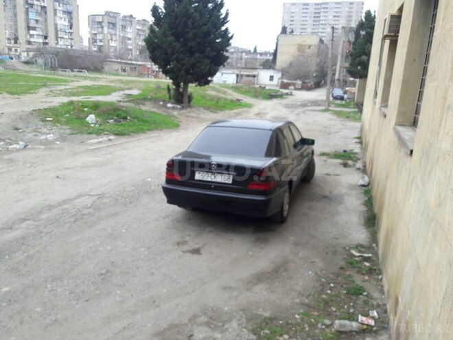 Mercedes C 200 1999, 248,000 km - 2.0 l - Bakı